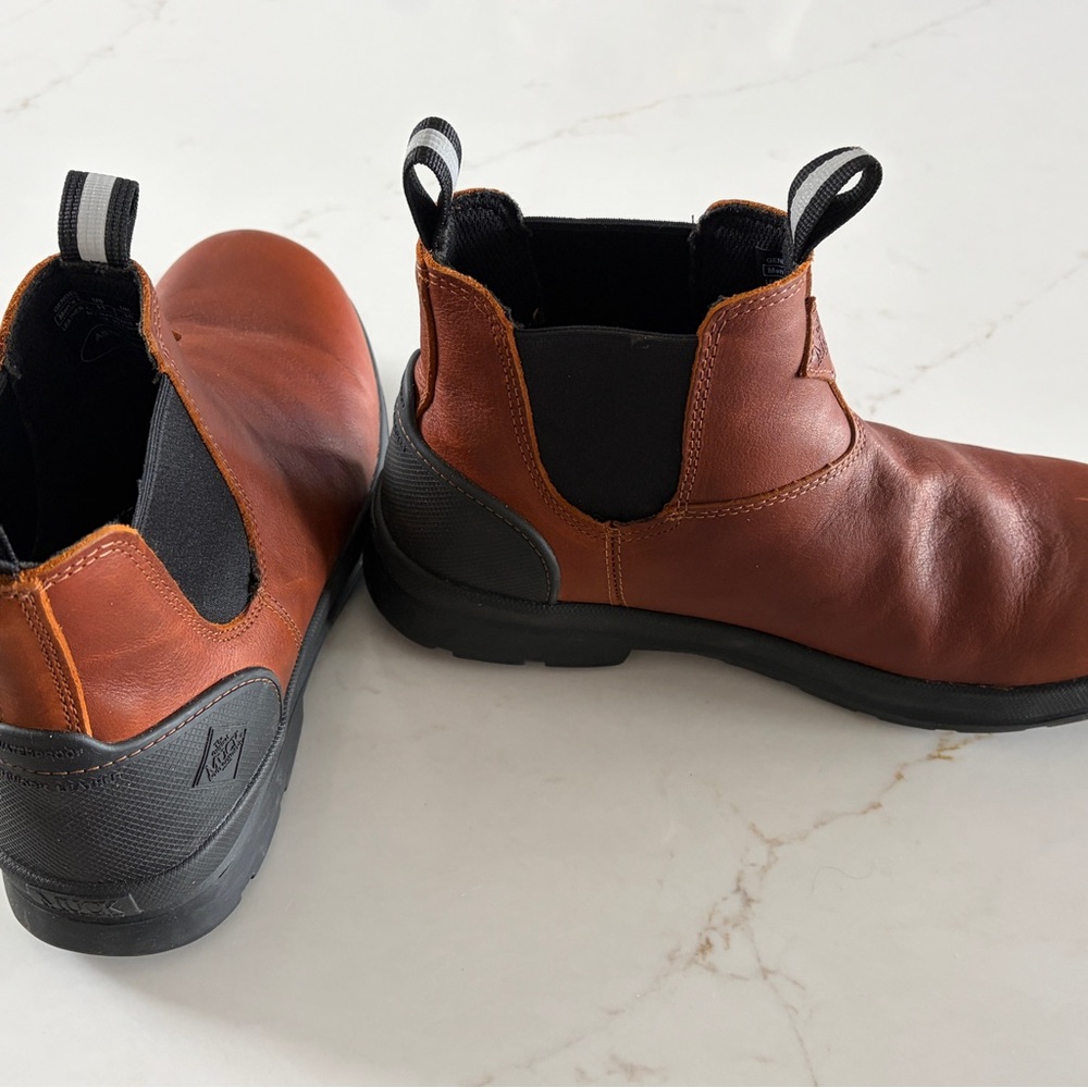 Men’s Muck Chore Farm Leather Chelsea - Picture 2 of 5